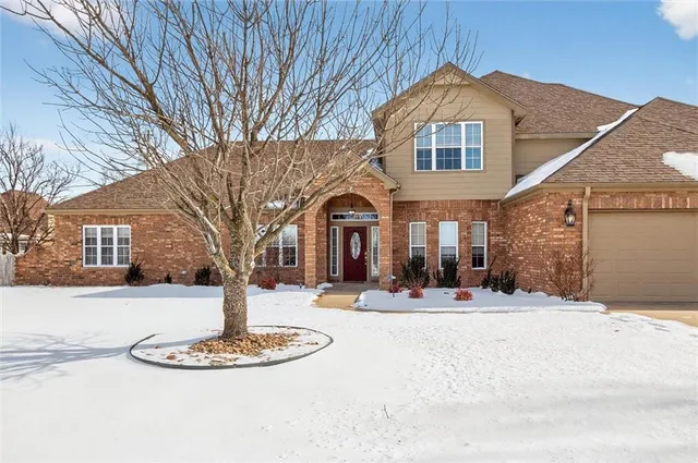$462,000 | 3000 Royal Court, Independence, KS 67301