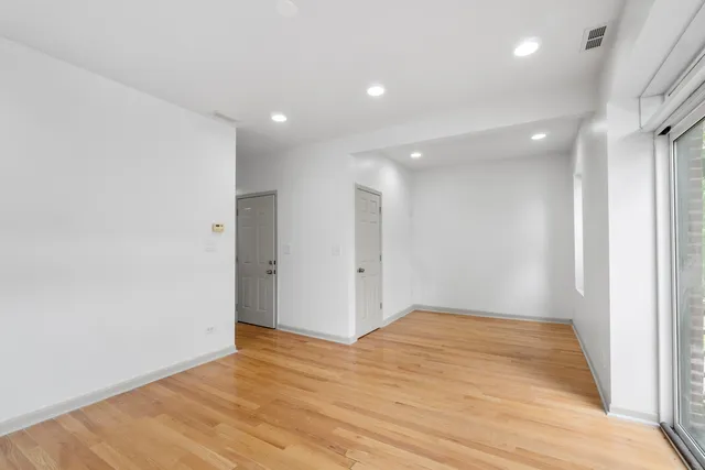 a view of empty room