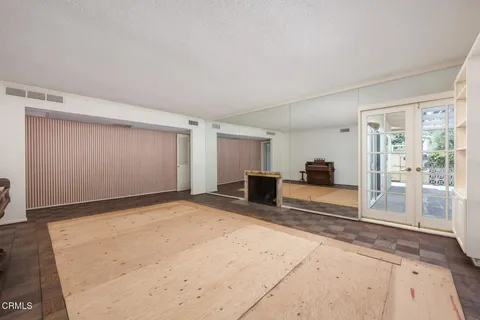 $1,899,000 | 1349 El Vago Street, La Canada Flintridge, CA 91011