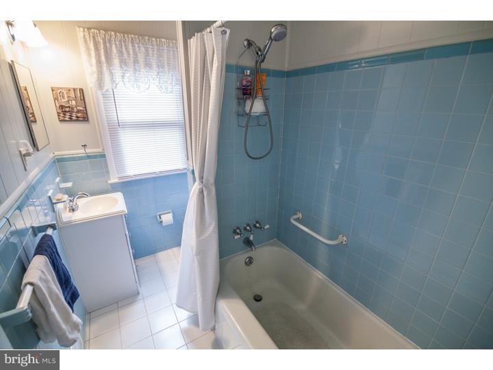 168 Edison Road Cherry Hill, NJ 08034 - Photo 19 of 21 Bathroom