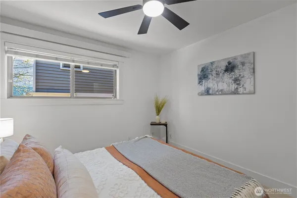 $425,000 | 1430 Northwest 59th Street, Unit 202, Seattle, WA 98107