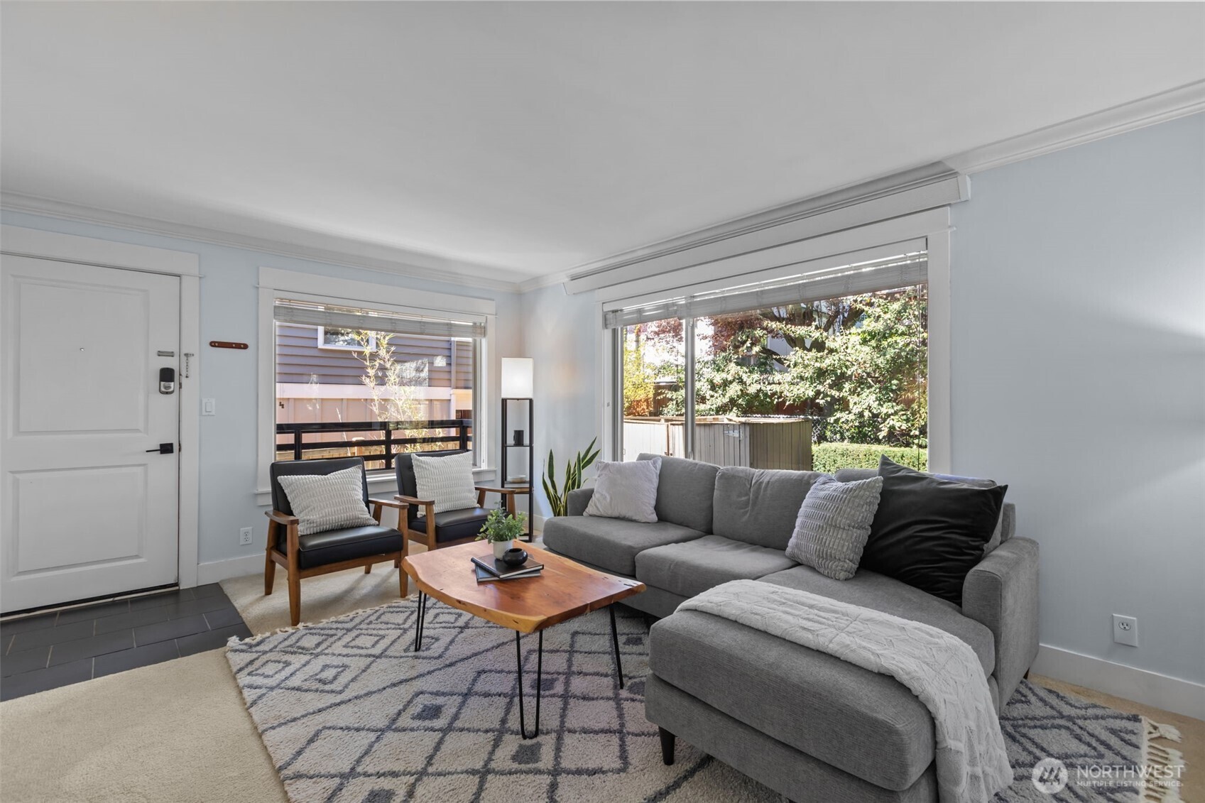 1430 Northwest 59th Street, Unit 202 Seattle, WA 98107 - Photo 4 of 28
