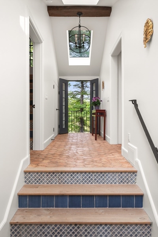 709 Boston Post Road Weston, MA 02493 - Photo 34 of 42 a room with a bed and a window