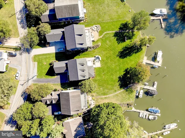 $2,100,000 | 3590 South River Terrace, Edgewater, MD 21037