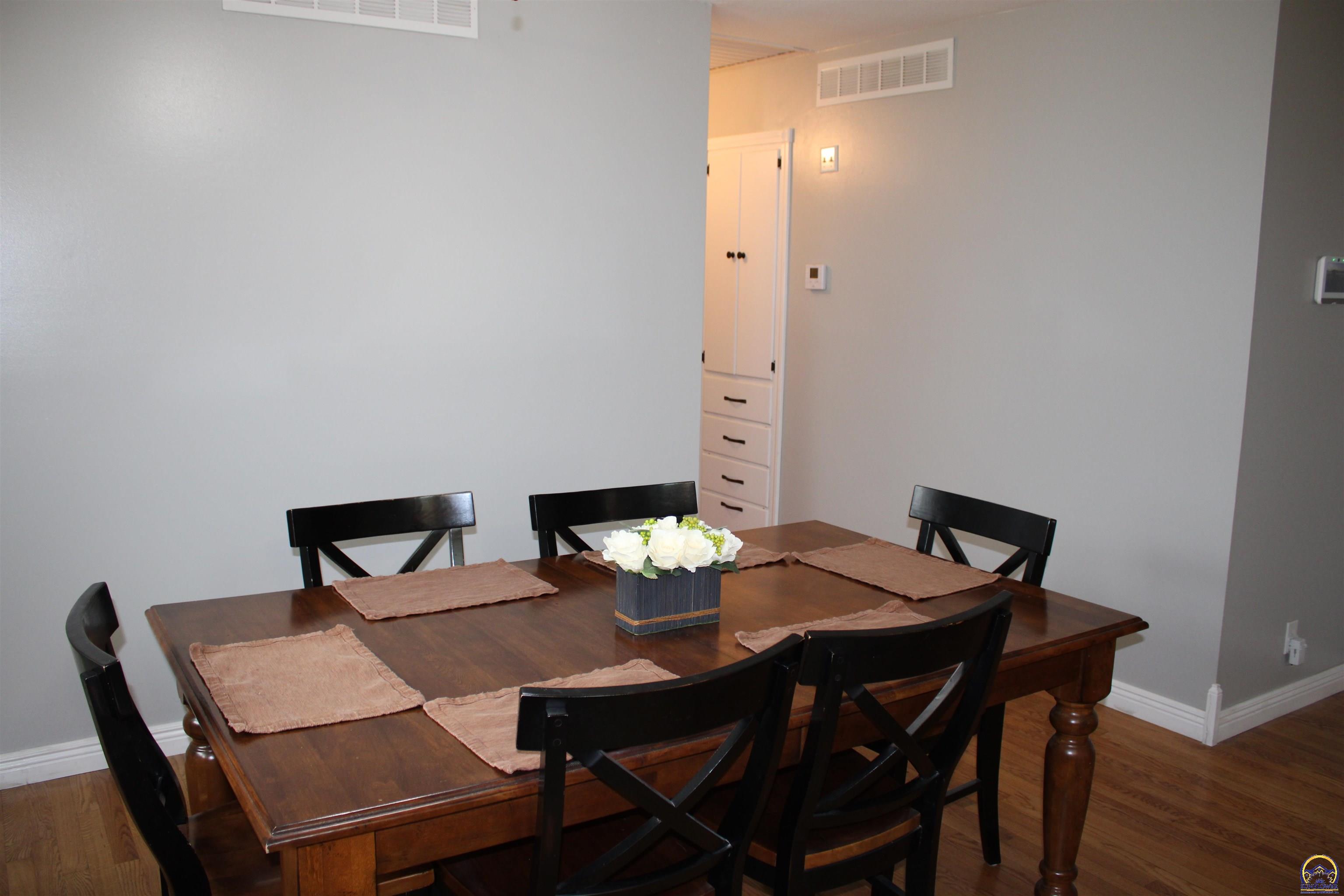 1610 Southwest Withdean Road Topeka, KS 66611 - Photo 19 of 74