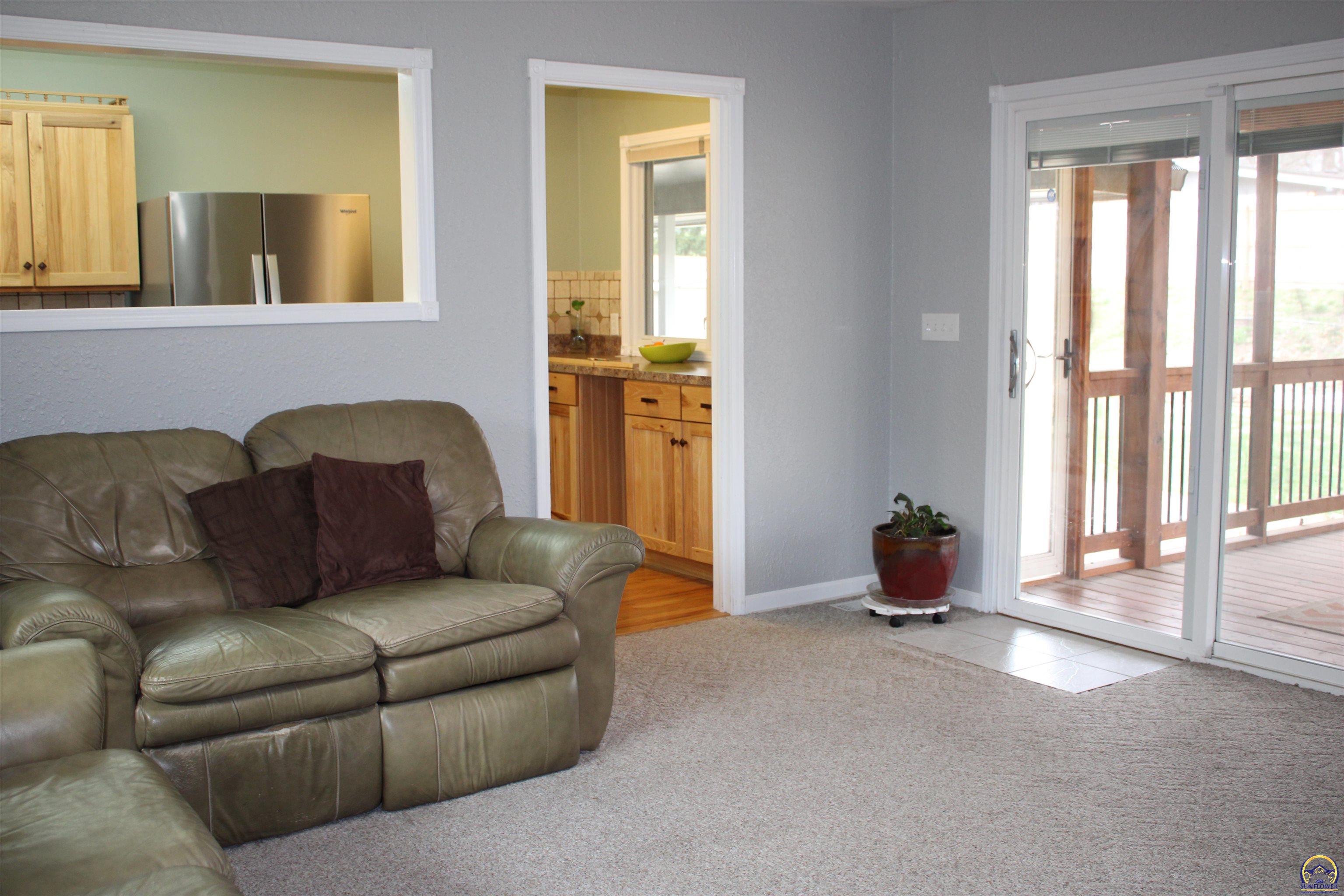 1610 Southwest Withdean Road Topeka, KS 66611 - Photo 22 of 74