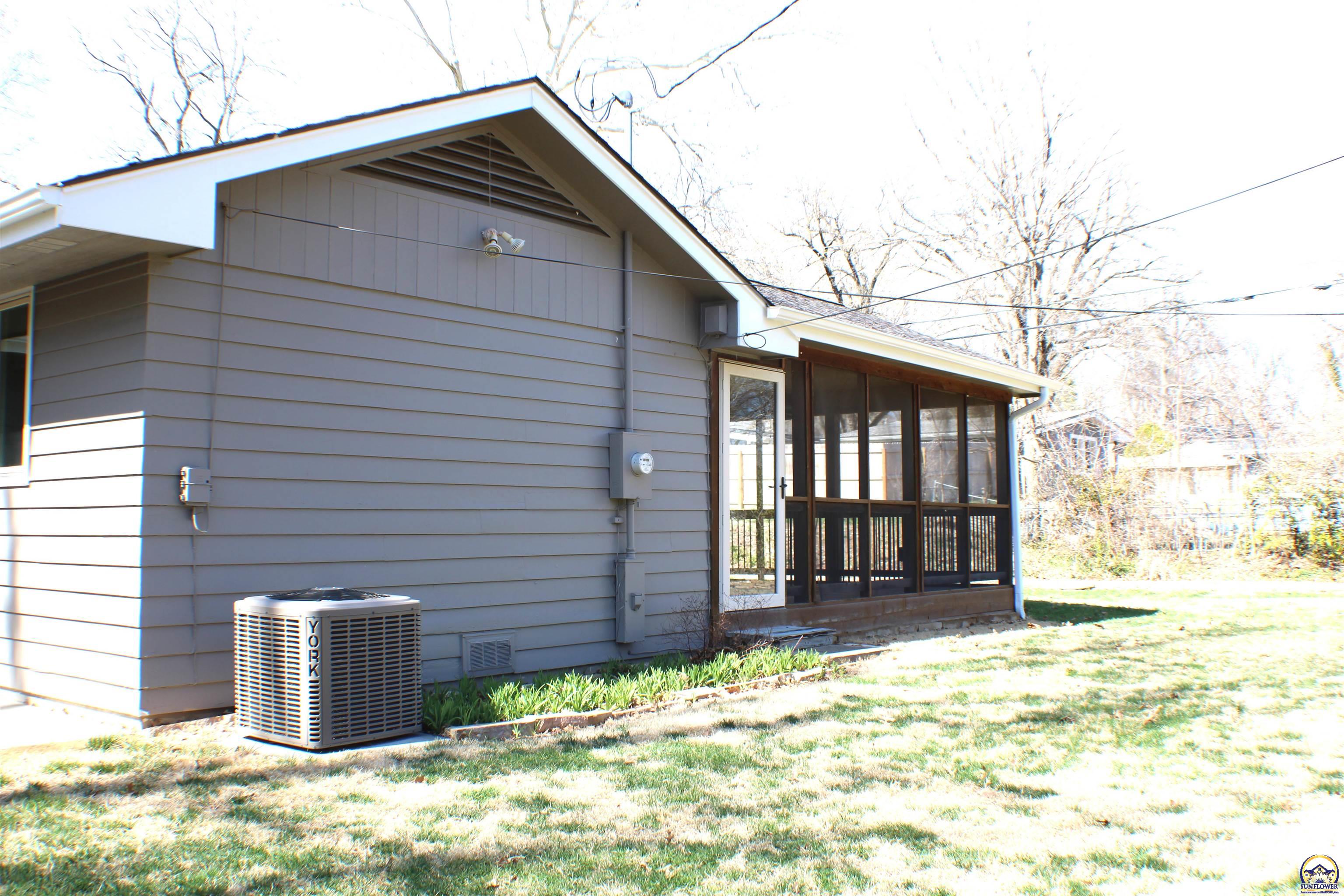 1610 Southwest Withdean Road Topeka, KS 66611 - Photo 72 of 74