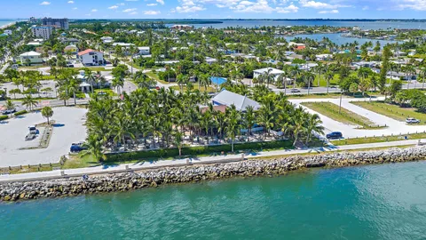 $13,750,000 | 901 South Ocean Drive, Fort Pierce, FL 34949