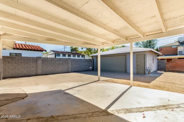 $735,000 | 921 West Verde Lane, Phoenix, AZ 85013