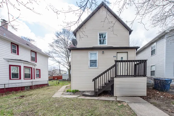 $250,000 | 644 Lenox Avenue, Waukegan, IL 60085