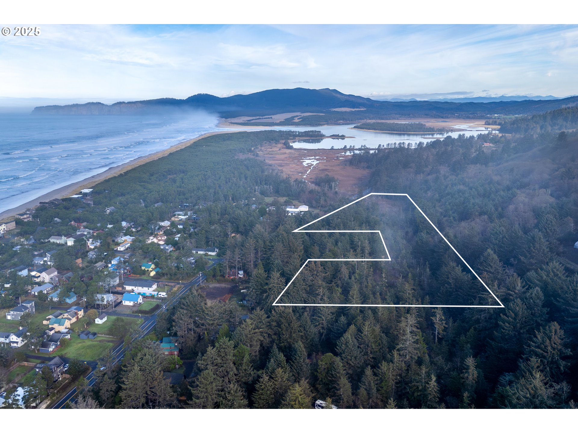 500 Sandlake Road Cloverdale, OR 97112 - Photo 7 of 12 a view of a sky from balcony