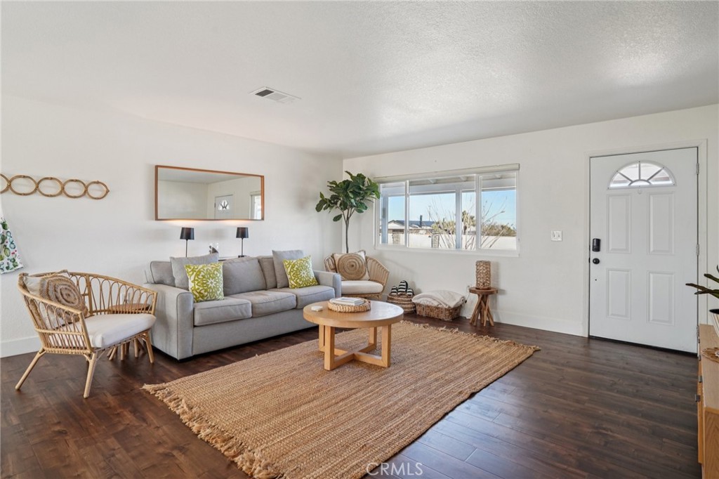 3872 Balsa Avenue Yucca Valley, CA 92284 - Photo 7 of 55