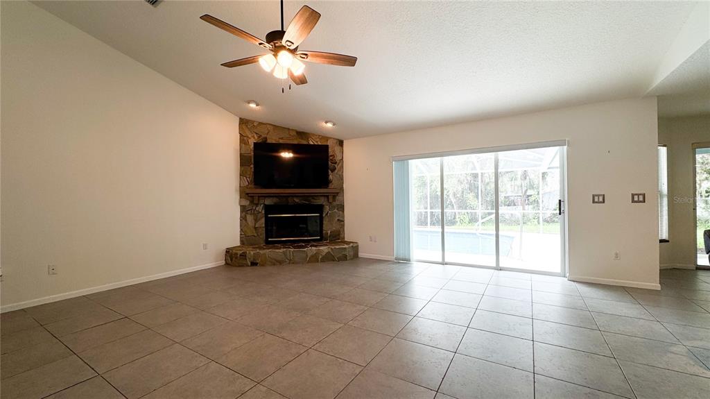 1480 Chukar Ridge Palm Harbor, FL 34683 - Photo 13 of 35
