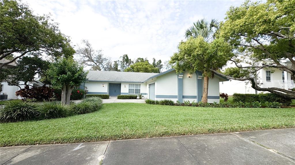 1480 Chukar Ridge Palm Harbor, FL 34683 - Photo 4 of 35