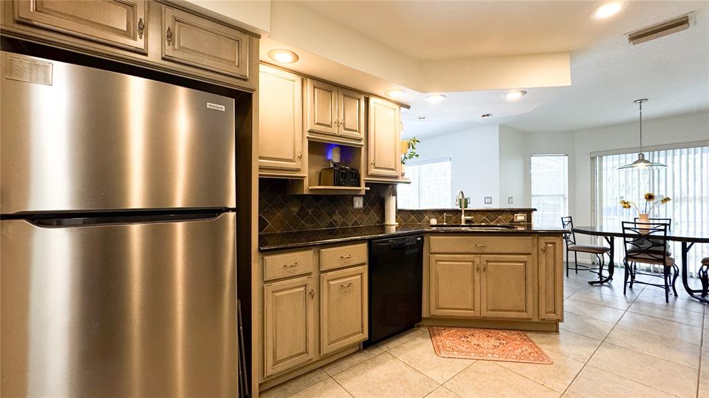 1480 Chukar Ridge Palm Harbor, FL 34683 - Photo 6 of 35