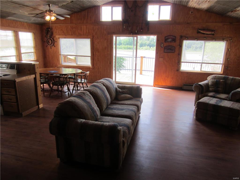 134 Old Ferry Road Brussels, IL 62013 - Photo 24 of 29 Gallery Image 24