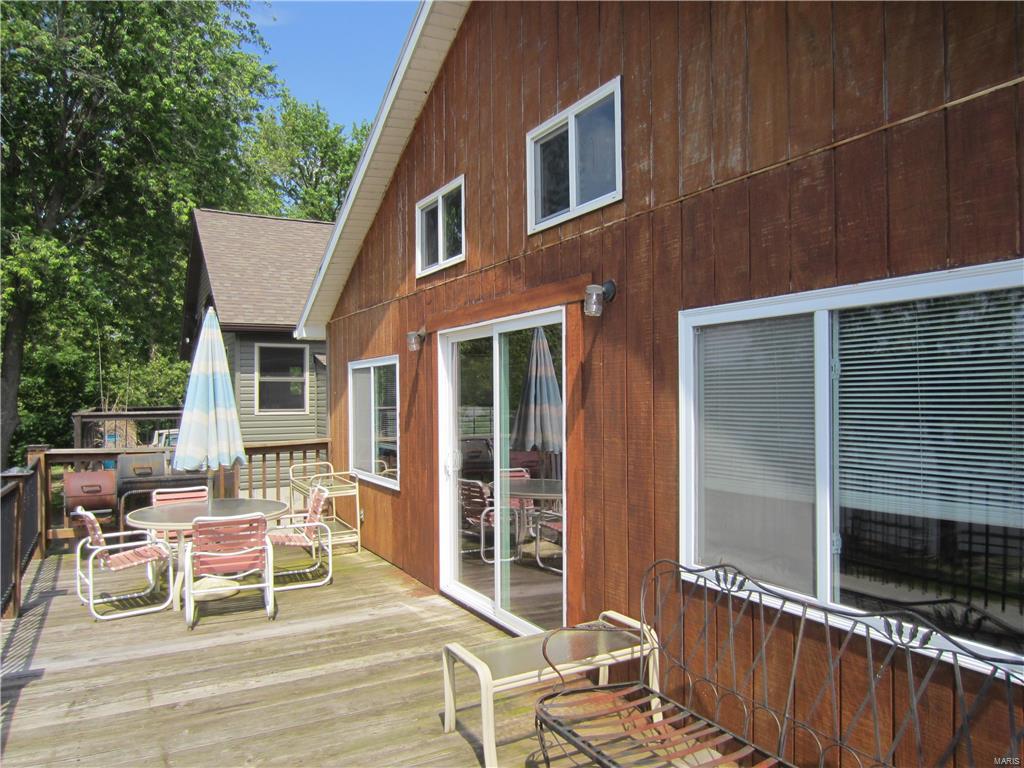 134 Old Ferry Road Brussels, IL 62013 - Photo 5 of 29 Gallery Image 5