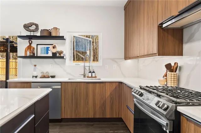 $450,000 | 126 Briandwood Drive, Newnan, GA 30265