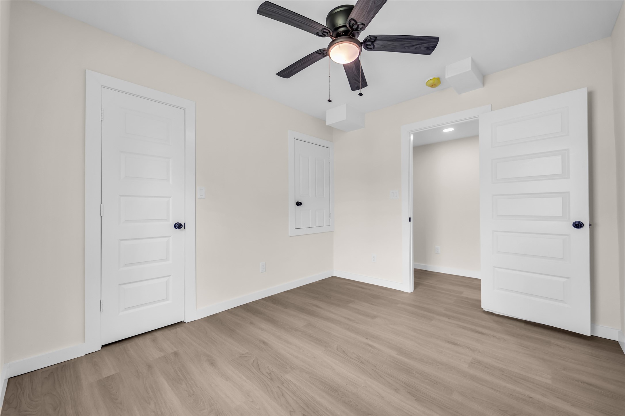 6371 Terrell Street Groves, TX 77619 - Photo 24 of 38
