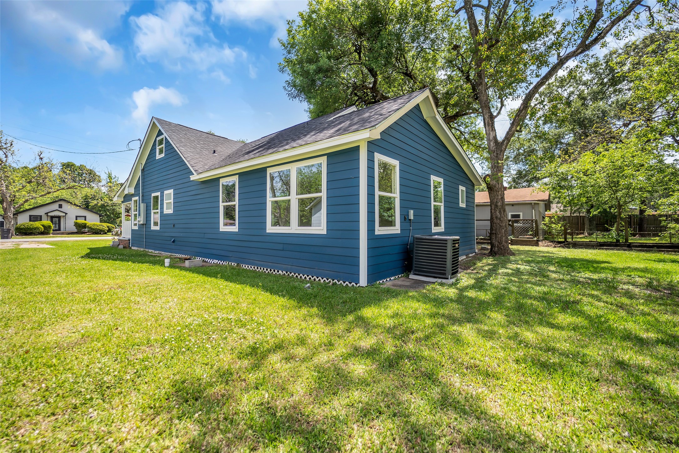 6371 Terrell Street Groves, TX 77619 - Photo 38 of 38