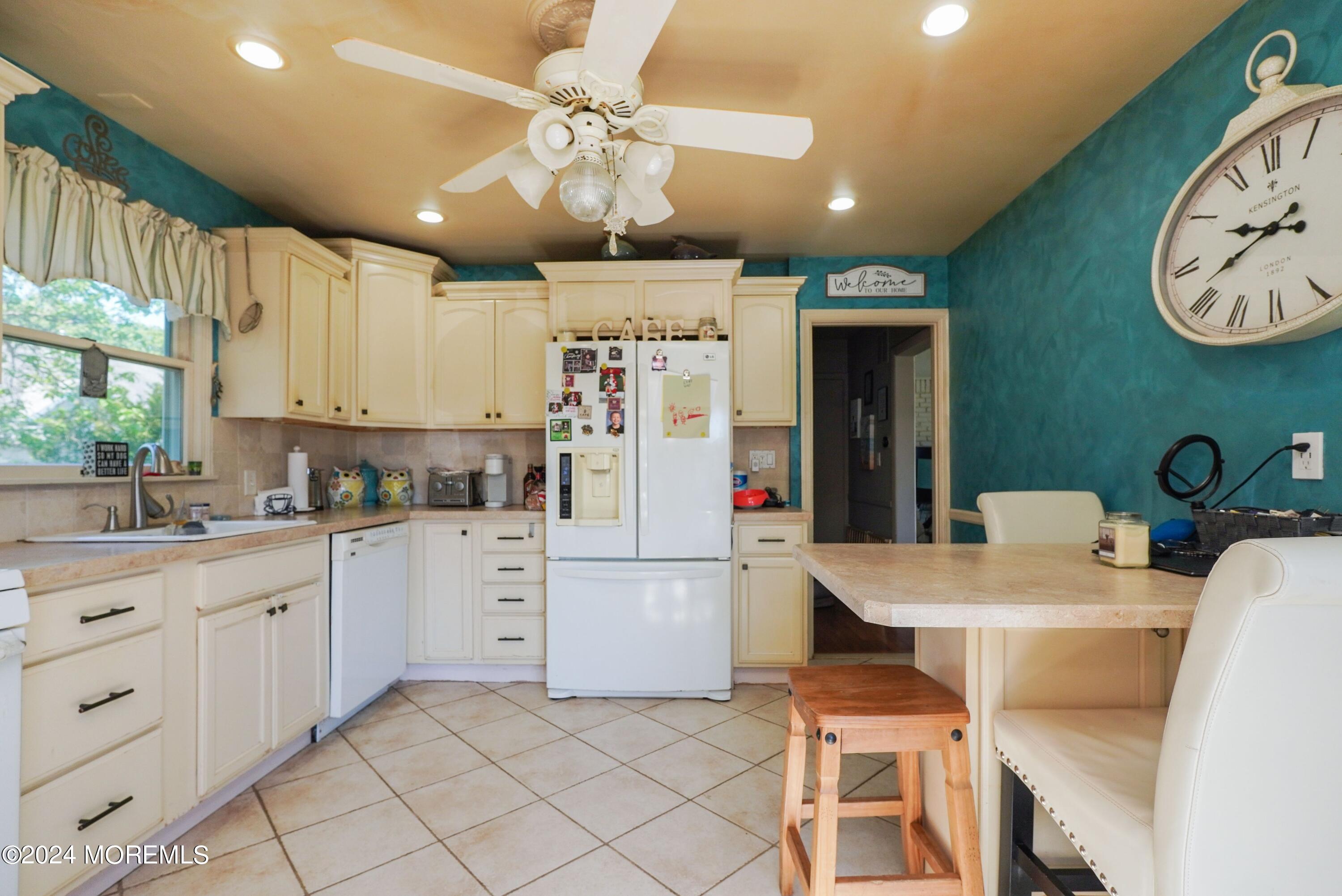 314 Durand Road Neptune Township, NJ 07753 - Photo 6 of 20 Durand Kitchen 4