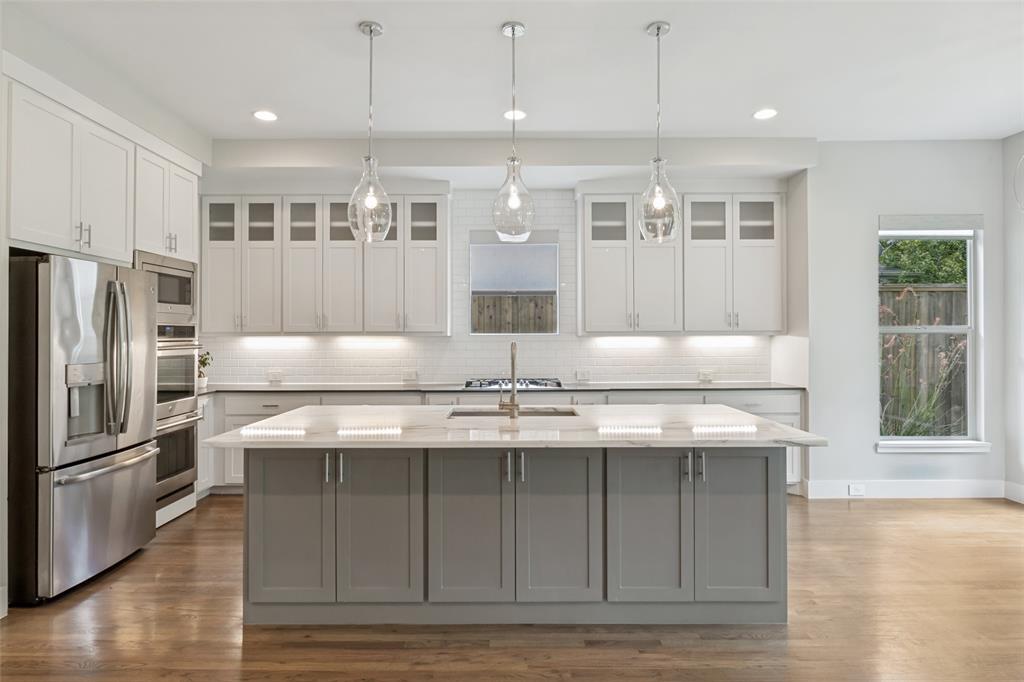 3890 Dunhaven Road Dallas, TX 75220 - Photo 7 of 30