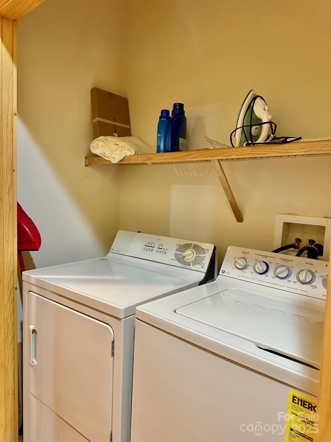 56 First Tee Trail Cashiers, NC 28717 - Photo 20 of 37 a utility room with dryer and washer