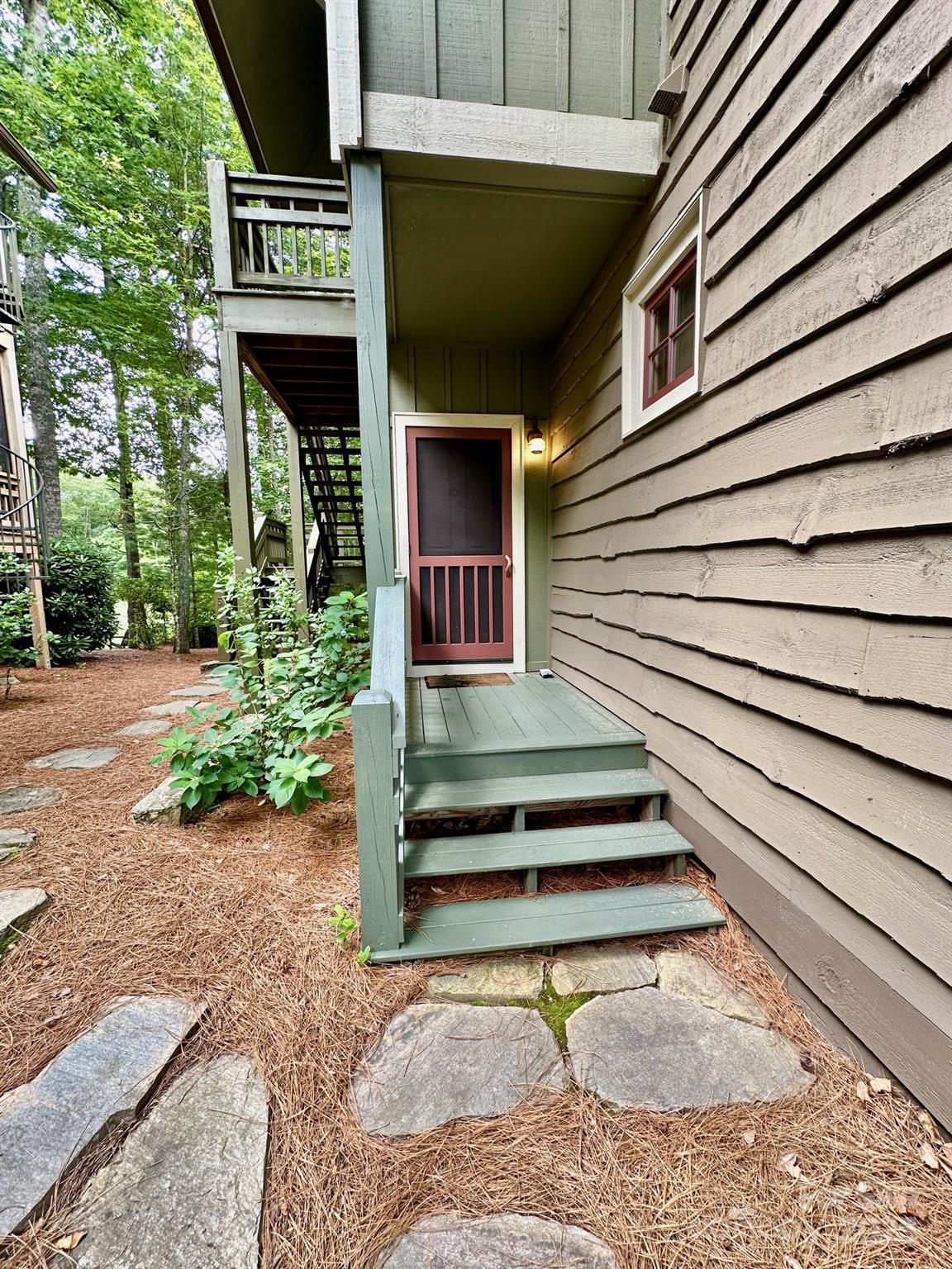 56 First Tee Trail Cashiers, NC 28717 - Photo 4 of 37