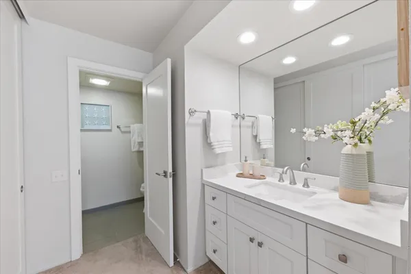$880,000 | 466 Costa Mesa Terrace, Unit G, Sunnyvale, CA 94085