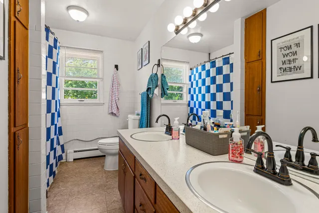 $239,900 | 1801 Crescent Drive, Champaign, IL 61821