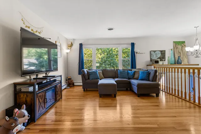 $239,900 | 1801 Crescent Drive, Champaign, IL 61821