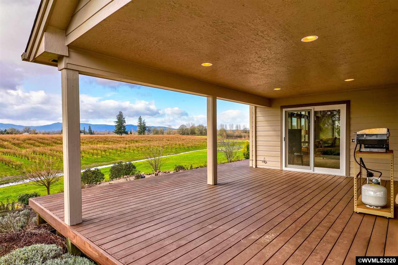 35606 Riverside Drive Albany, OR 97321 - Photo 37 of 42 Gallery Image 37