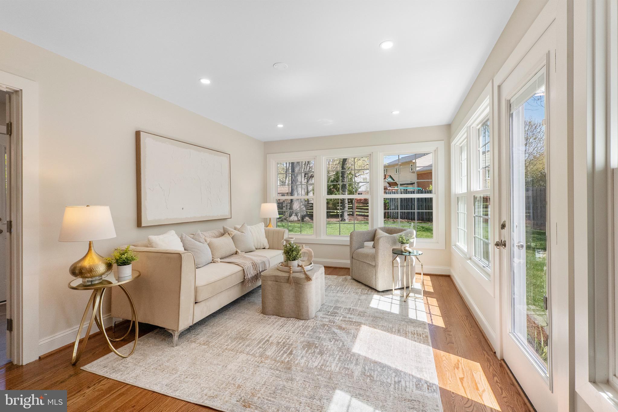 3003 Farm Road Alexandria, VA 22302 - Photo 15 of 49 a living room with furniture and a large window