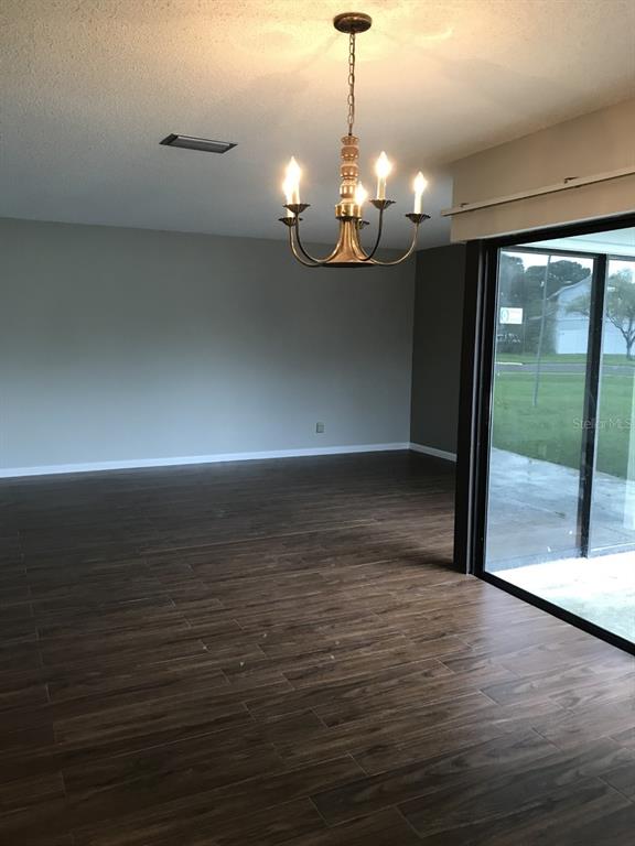 4711 Grove Point Drive Tampa, FL 33624 - Photo 9 of 23 Gallery Image 9
