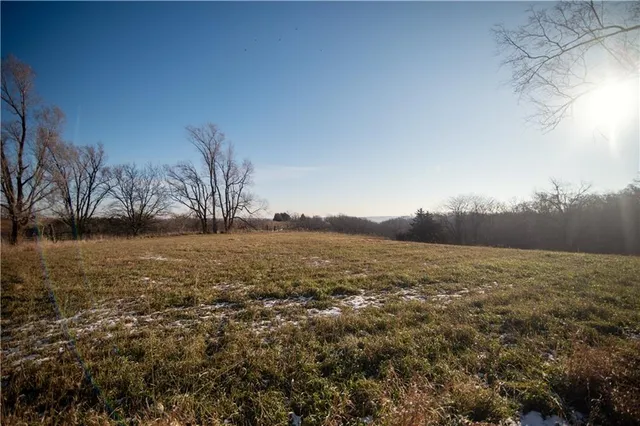 $250,000 | 5723 Trego Road, Atchison, KS 66002