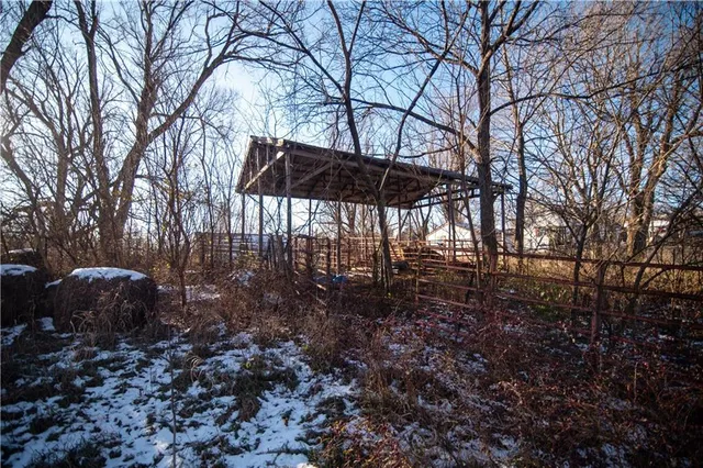 $250,000 | 5723 Trego Road, Atchison, KS 66002