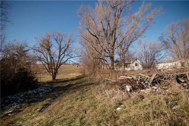 $250,000 | 5723 Trego Road, Atchison, KS 66002