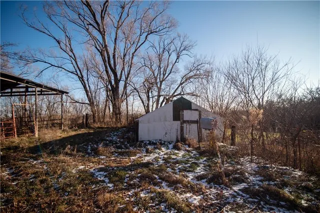 $250,000 | 5723 Trego Road, Atchison, KS 66002