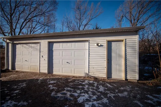 $250,000 | 5723 Trego Road, Atchison, KS 66002