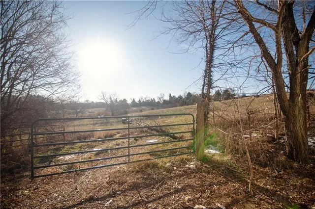 $250,000 | 5723 Trego Road, Atchison, KS 66002