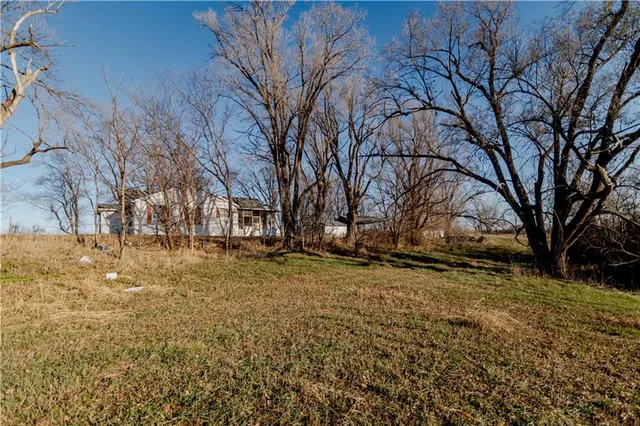 $250,000 | 5723 Trego Road, Atchison, KS 66002