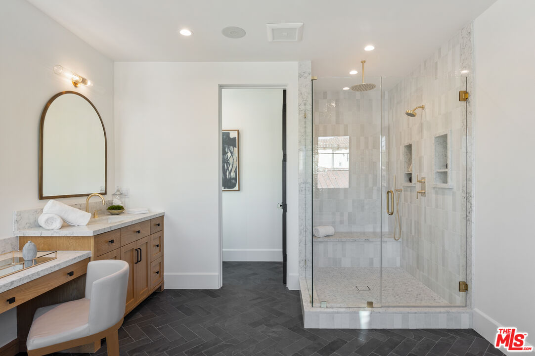 10584 Putney Road Los Angeles, CA 90064 - Photo 34 of 54 Gallery Image 34