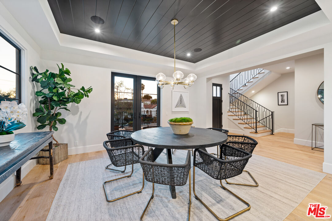 10584 Putney Road Los Angeles, CA 90064 - Photo 7 of 54 Gallery Image 7