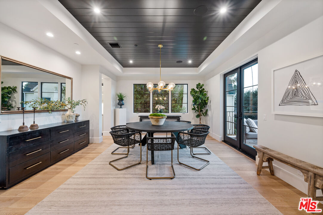 10584 Putney Road Los Angeles, CA 90064 - Photo 8 of 54 Gallery Image 8