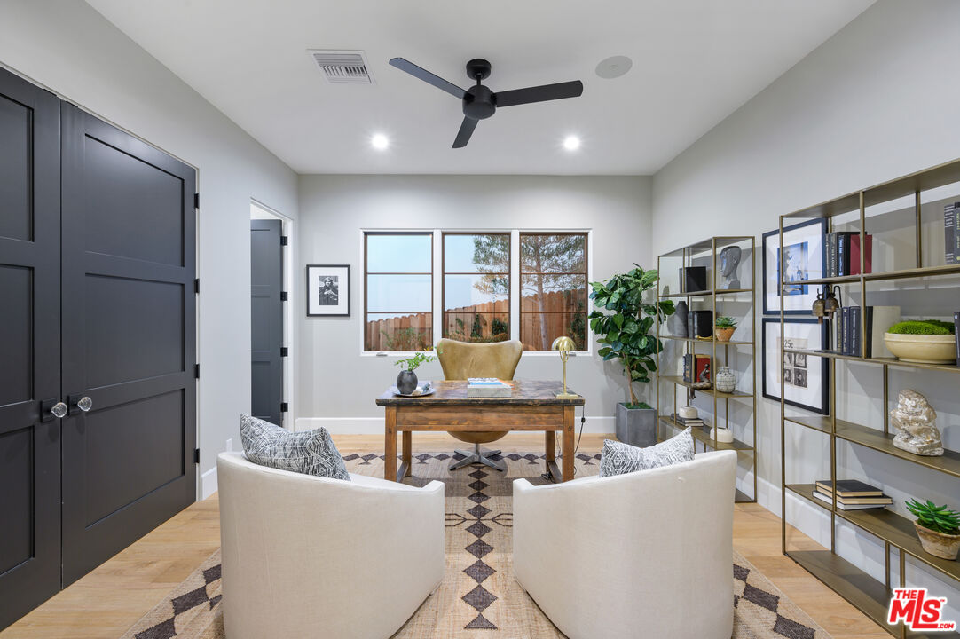 10584 Putney Road Los Angeles, CA 90064 - Photo 9 of 54 Gallery Image 9
