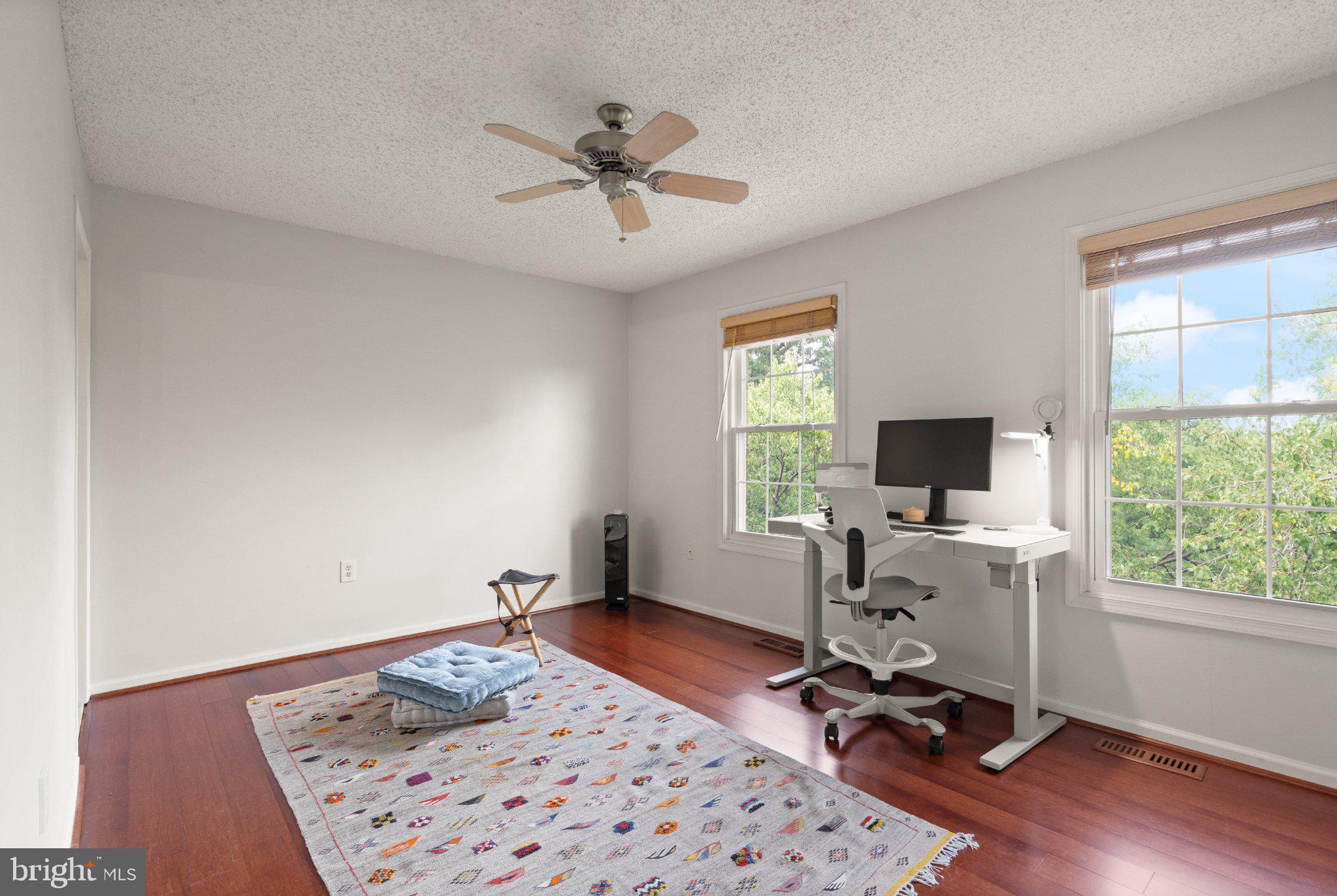 905 South Rolfe Street, Unit 2 Arlington, VA 22204 - Photo 37 of 55 Gallery Image 37