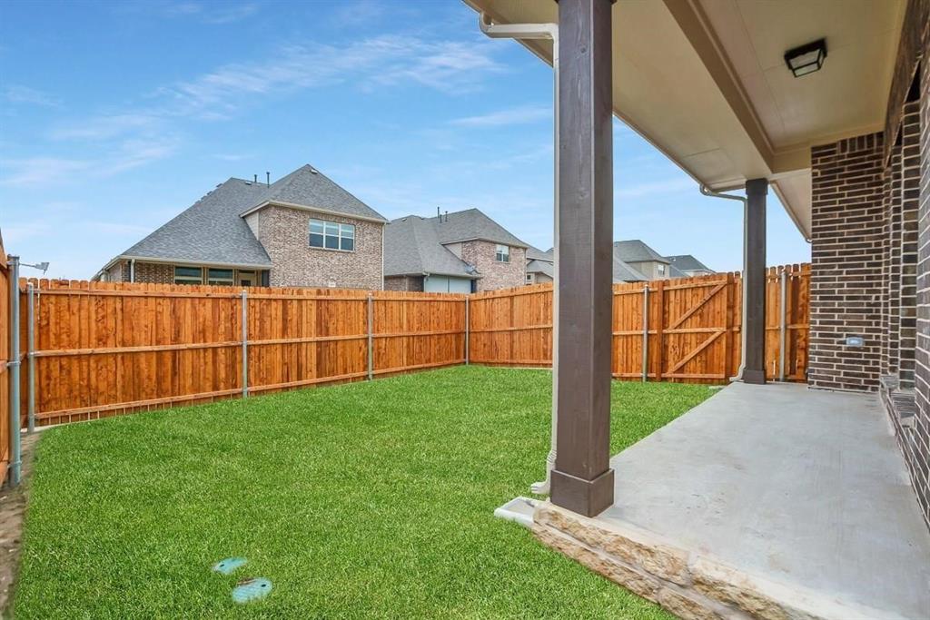 1048 Frisco Ranch Road Frisco, TX 75033 - Photo 23 of 24