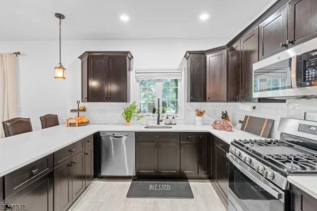 $850,000 | 38 Center Street, Belleville, NJ 07109