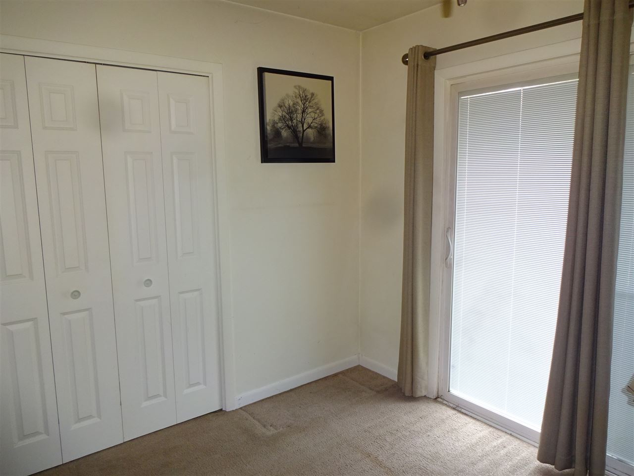 7707 Randy Road Machesney Park, IL 61115 - Photo 12 of 17 a view of a small space