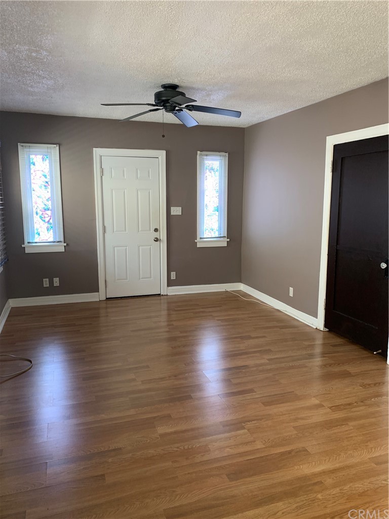 528 East Windsor Road, Unit C Glendale, CA 91205 - Photo 4 of 9